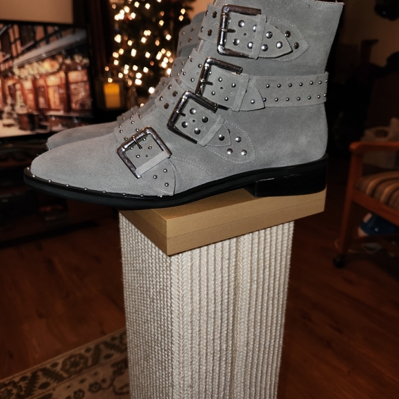 Lust For Life Miracle Ankle Boot Suede Moto Chelsea Buckle Ankle Bootie - Picture 7 of 7